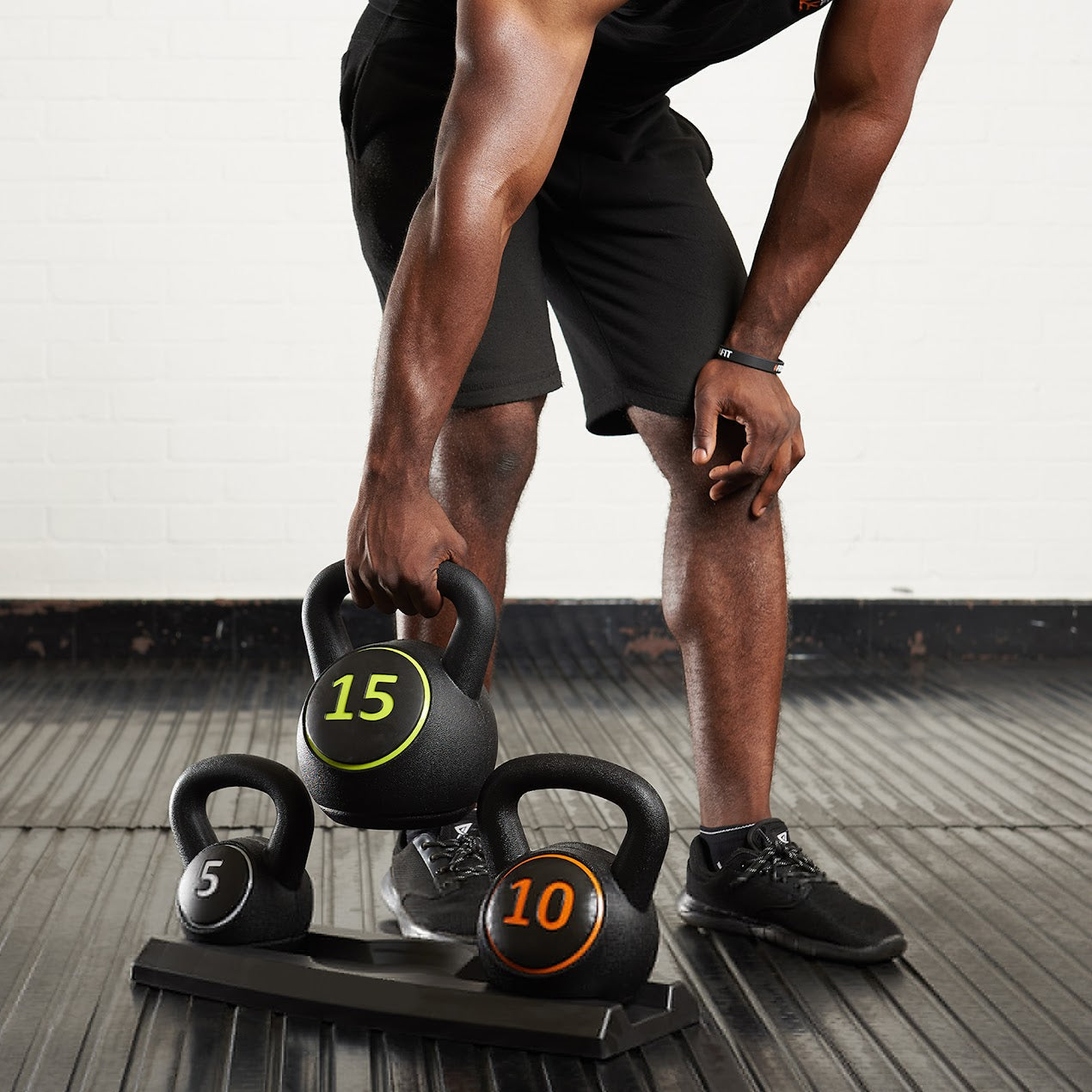 3-Piece Kettlebell Weight Set – 5lb, 10lb, 15lb with Compact Storage Stand, Durable Kettle Bells for Strength Training & Cardio Workouts at Home Gym