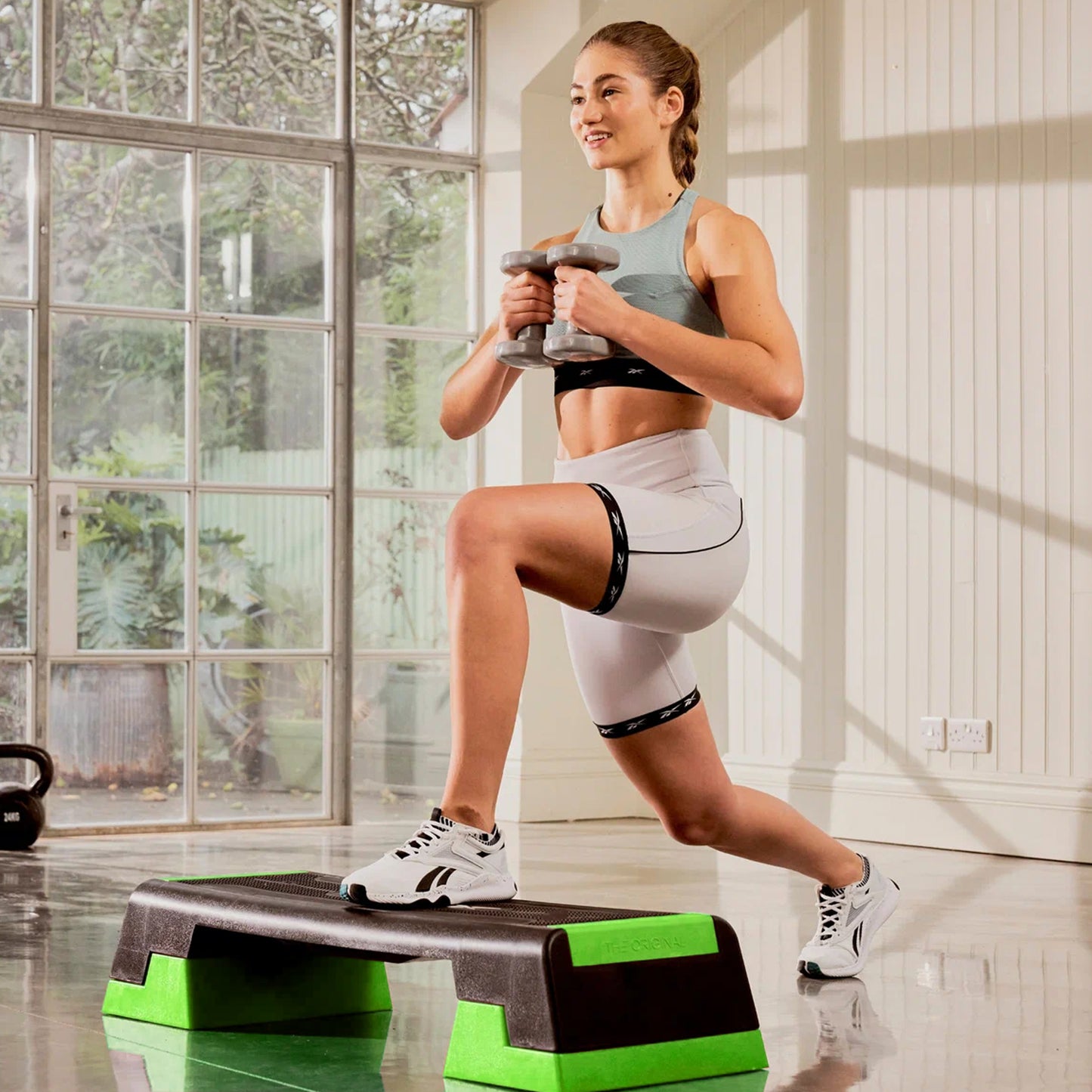 Adjustable Aerobic Stepper – 4 Height Levels (10–25cm) – Cardio & Strength Platform for Home Workouts – Multiple Colours